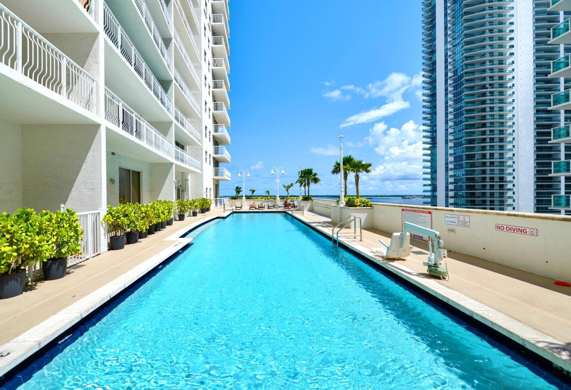 Luxury 2 Bedroom Apartment At Brickell With Pool Miami Exterior foto