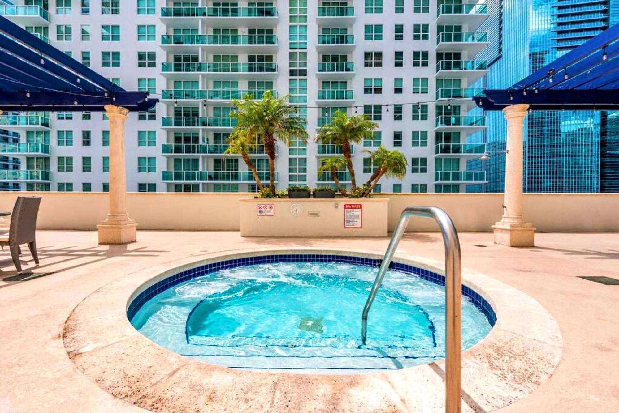 Luxury 2 Bedroom Apartment At Brickell With Pool Miami Exterior foto